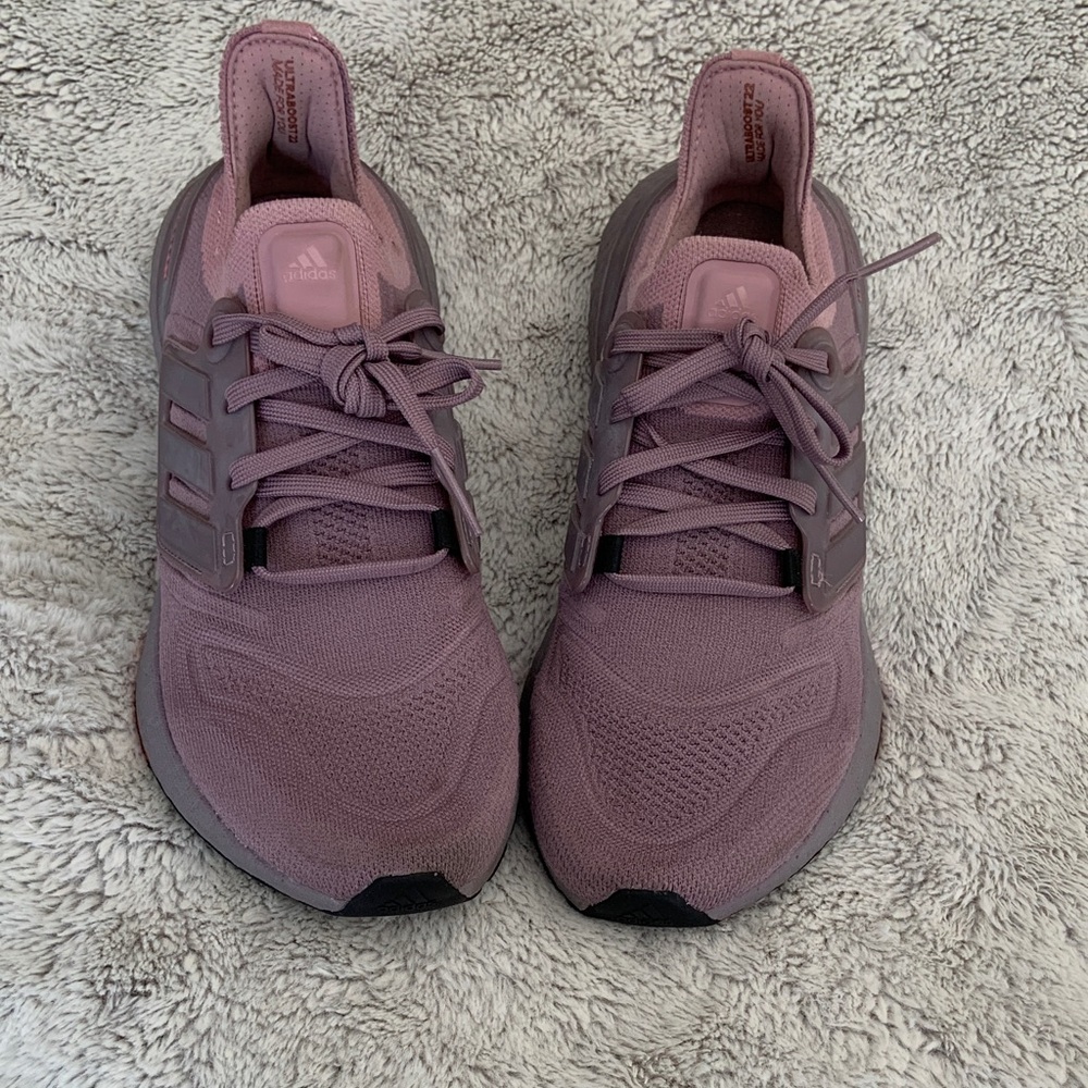 Adidas Women's Mauve Sneakers